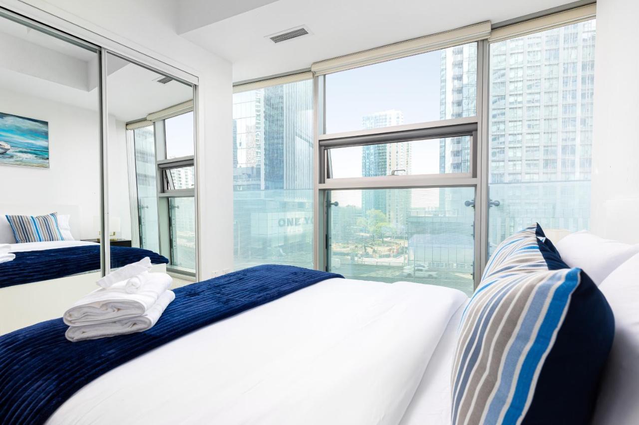 Downtown Toronto Condo Near Cn Tower, Mtcc, Rogers Center , Union Station Eksteriør billede