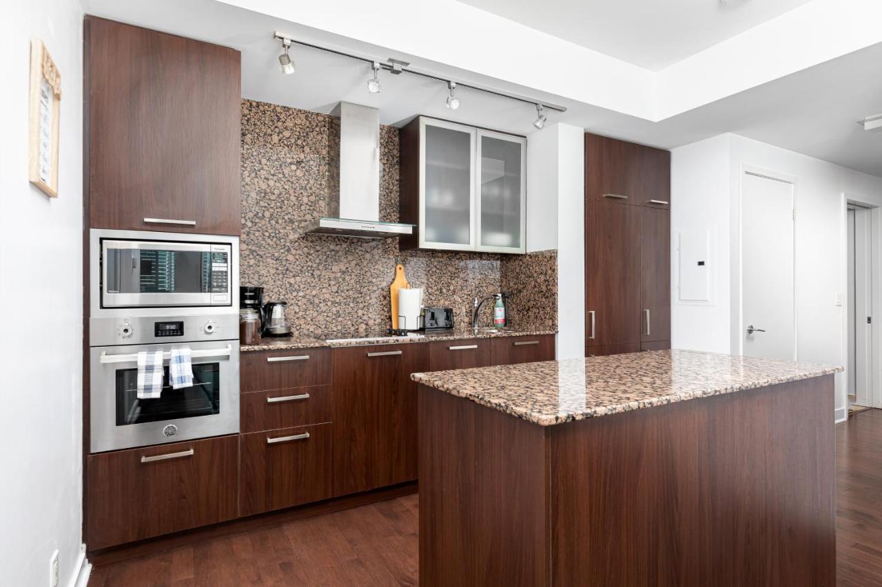 Downtown Toronto Condo Near Cn Tower, Mtcc, Rogers Center , Union Station Eksteriør billede